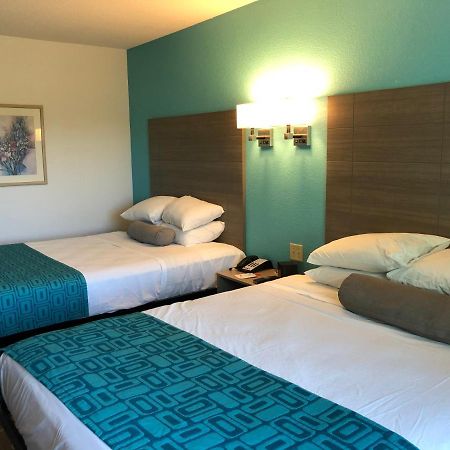 Red Lion Inn & Suites Elk Grove Village Εξωτερικό φωτογραφία
